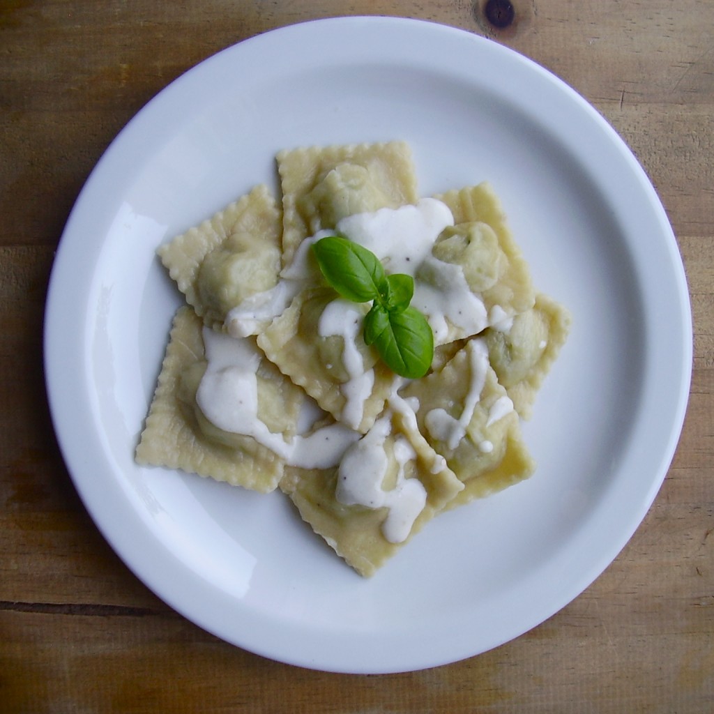 Faut Il Chauffer La Sauce Pesto Raviolis poulet-pesto, sauce au parmesan - Toque de Choc