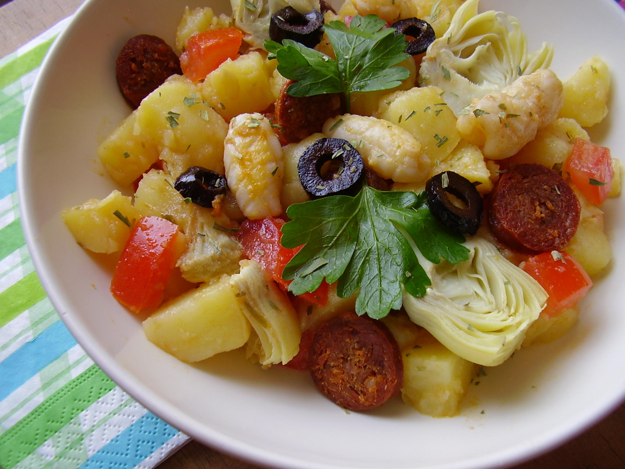 Salade piémontaise revisitée (calamar, chorizo et artichaut)