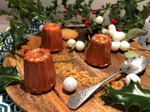 Entremet Cannelé : citron, fleur d'oranger et cognac Entremet Cannelé : citron, fleur d'oranger et cognac