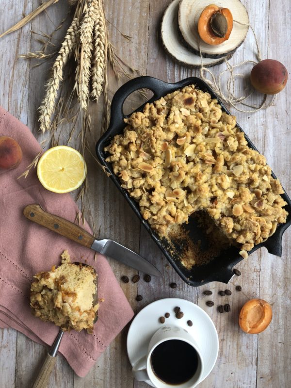 Crumbcake aux fruits jaunes et citron Crumbcake aux fruits jaunes et citron
