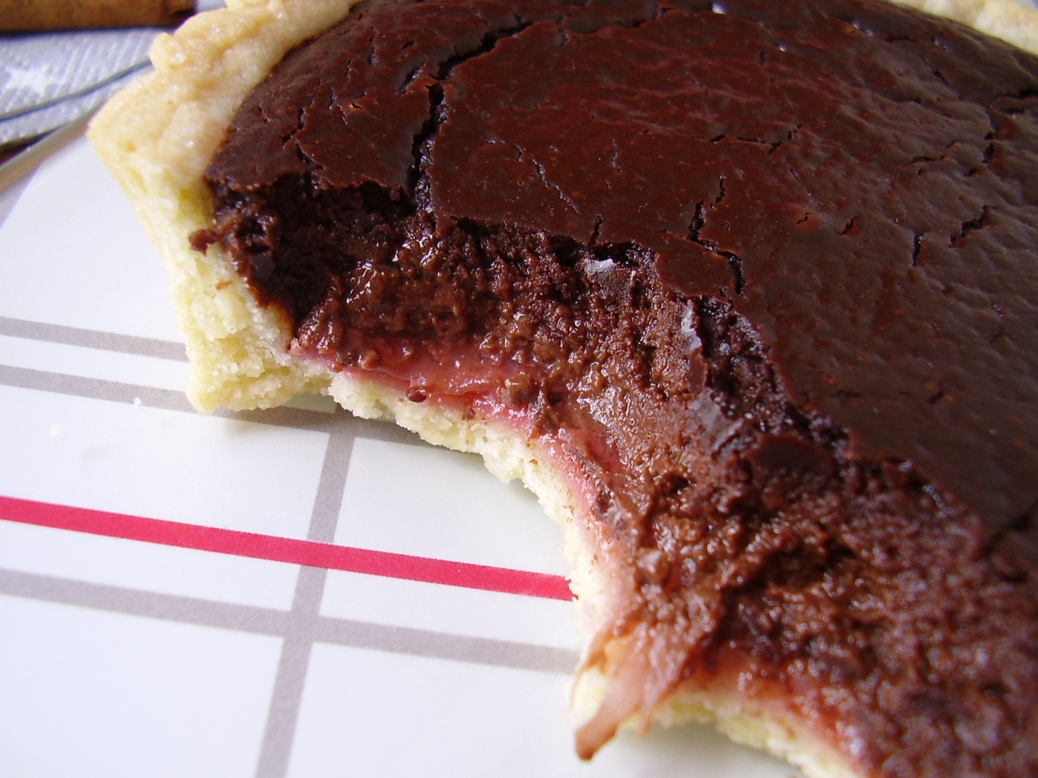 Tarte fraise-chocolat avec cuisson
